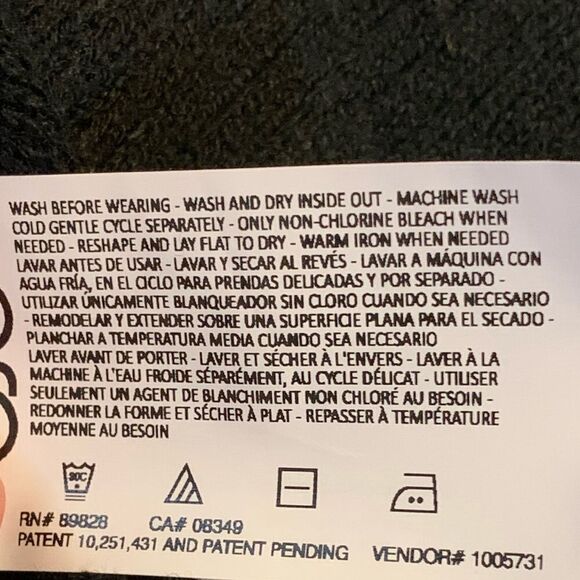 Christian Siriano Women’s Pointelle Pullover Crewneck Lace Sweater SZ Small NWT - Picture 10 of 10